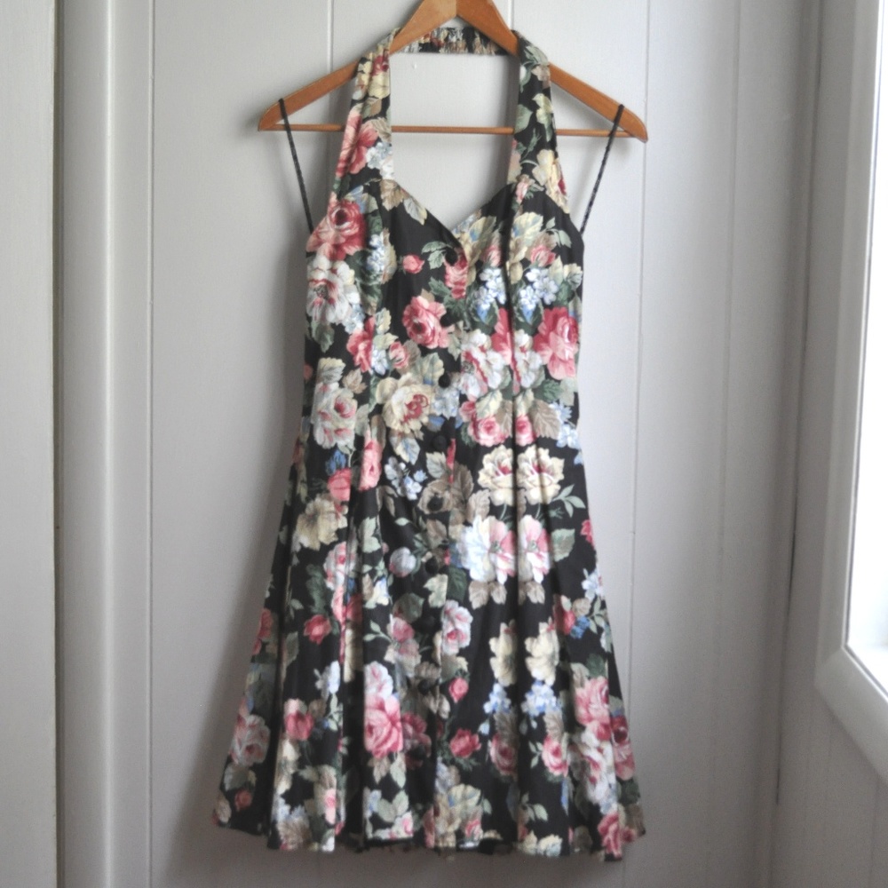 Vintage Floral Button Dress 8
